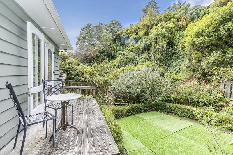 323 Ohiro Road, Brooklyn, Wellington - Carousel 2