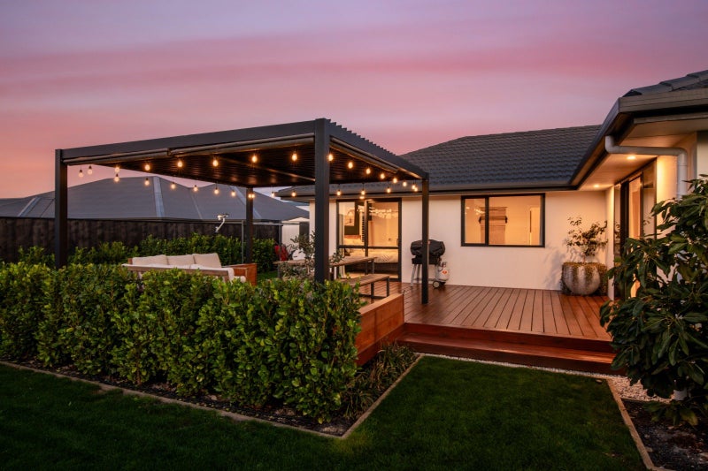 100 Berryfield Drive, Appleby, Richmond - Carousel 2