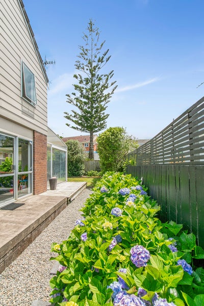 3/20 Renfrew Avenue, Sandringham, Auckland - Carousel 2