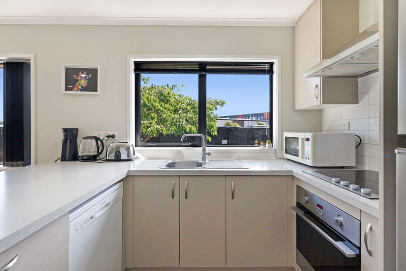 270 Travis Road, New Brighton, Christchurch - Carousel 1