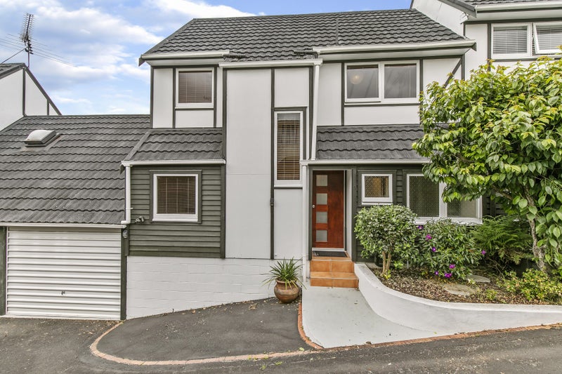 3/23 Cleary Road, Panmure, Auckland - Carousel 1