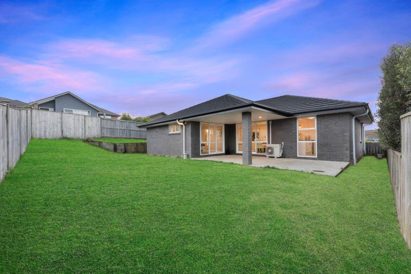 7 Lippiatt Crescent, Pokeno - Carousel 2