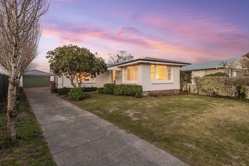 126 Kendal Avenue, Burnside, Christchurch - Carousel 1