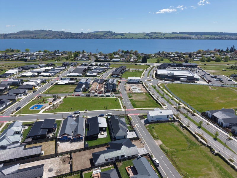 8 Ruku Lane, Wharewaka, Taupō - Carousel 28