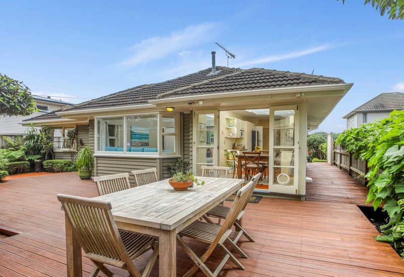 6 Jefferson Street, Glendowie, Auckland - Carousel 2