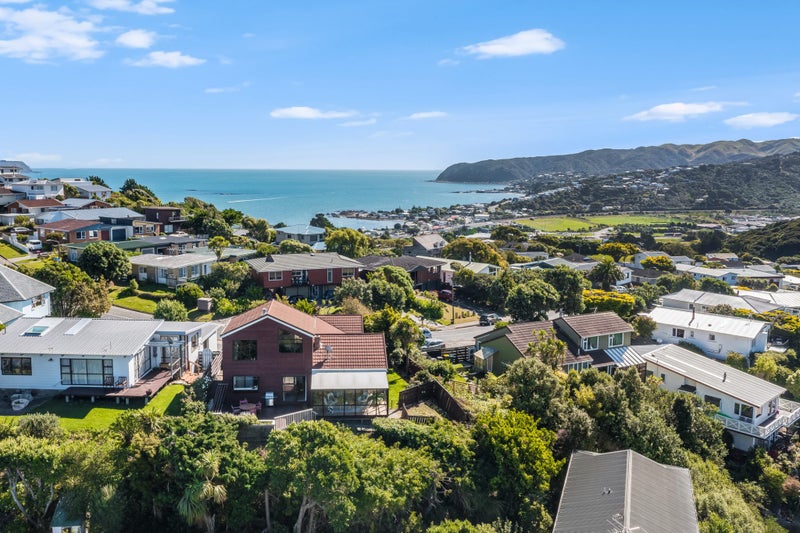 29 Pope Street, Camborne, Porirua - Carousel 23