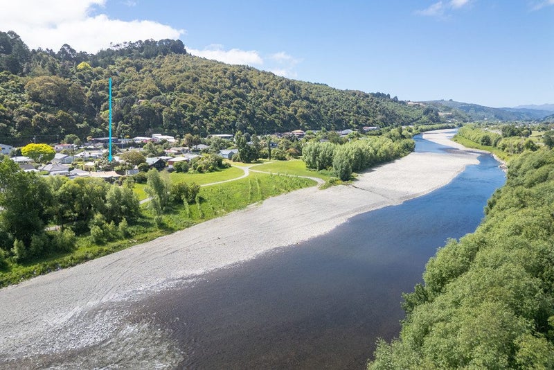 7A Richard Street, Belmont, Lower Hutt - Carousel 21