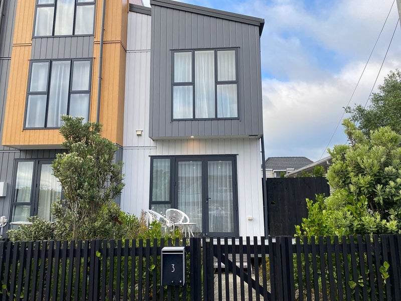 3/128 Onewa Road, Northcote, Auckland - Carousel 1