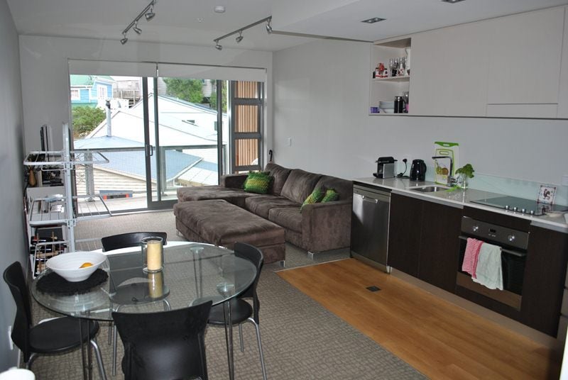 205/80 Riddiford Street, Newtown, Wellington - Carousel 1