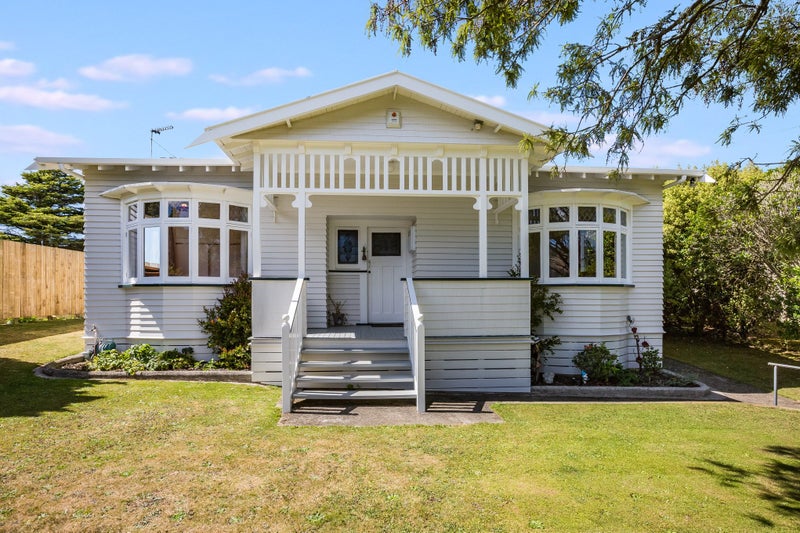 49 Awatea Street, Ranui, Porirua - Carousel 1