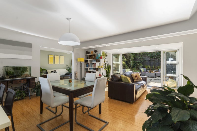 31A Owairaka Avenue, Mount Albert, Auckland - Carousel 2