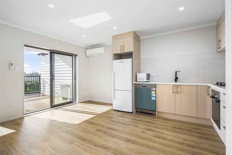 4/89 Cameron Road, Hamilton East, Hamilton - Carousel 2