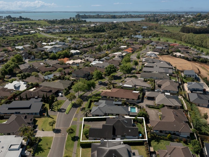 83 Hawkridge Heights, Bethlehem, Tauranga - Carousel 2