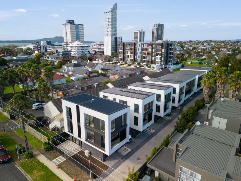 8/45 Anzac Street, Takapuna, Auckland - Carousel 1