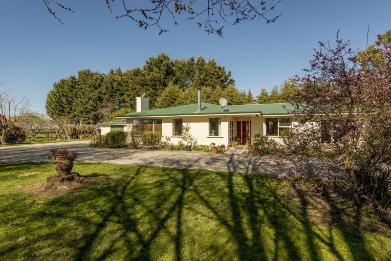 2045 Old West Coast Road, Christchurch - Carousel 1