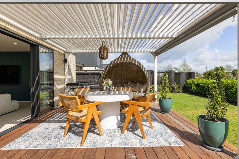 55 Probert Crescent, Chartwell, Hamilton - Carousel 2