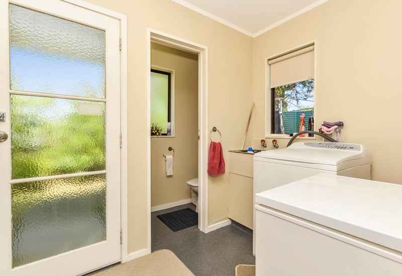 2B Mountain View Mews, Mount Wellington, Auckland - Carousel 8