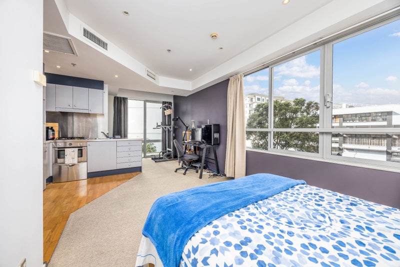 307/86 The Strand, Auckland Central, Auckland - Carousel 2