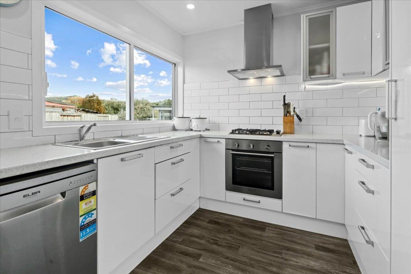 1 Te Kuiti Road, Te Kuiti - Carousel 2