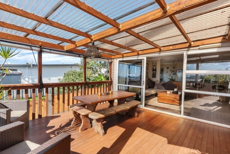 121 Carlisle Road, Northcross, Auckland - Carousel 21