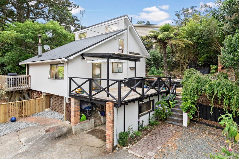 1/96 Aeroview Drive, Beach Haven, Auckland - Carousel 1