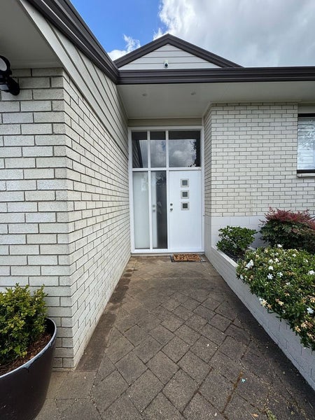 23 Edendale Road, Somerville, Manukau - Carousel 2