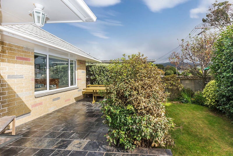 27 Frederick Street, Avalon, Lower Hutt - Carousel 25