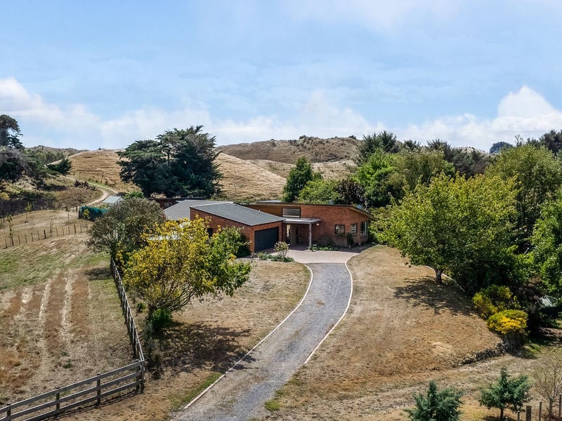 630 Muhunoa West Road, Ohau, Levin - Carousel 1