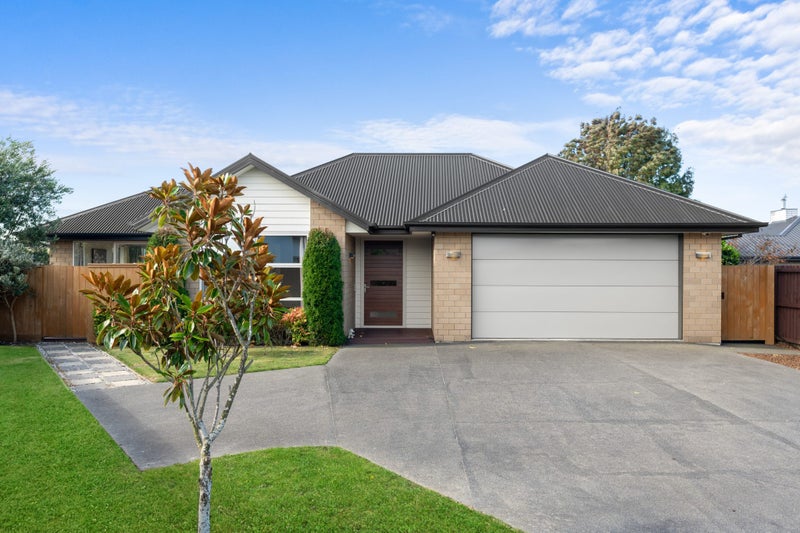 16 Graycliffe Street, Halswell, Christchurch - Carousel 1