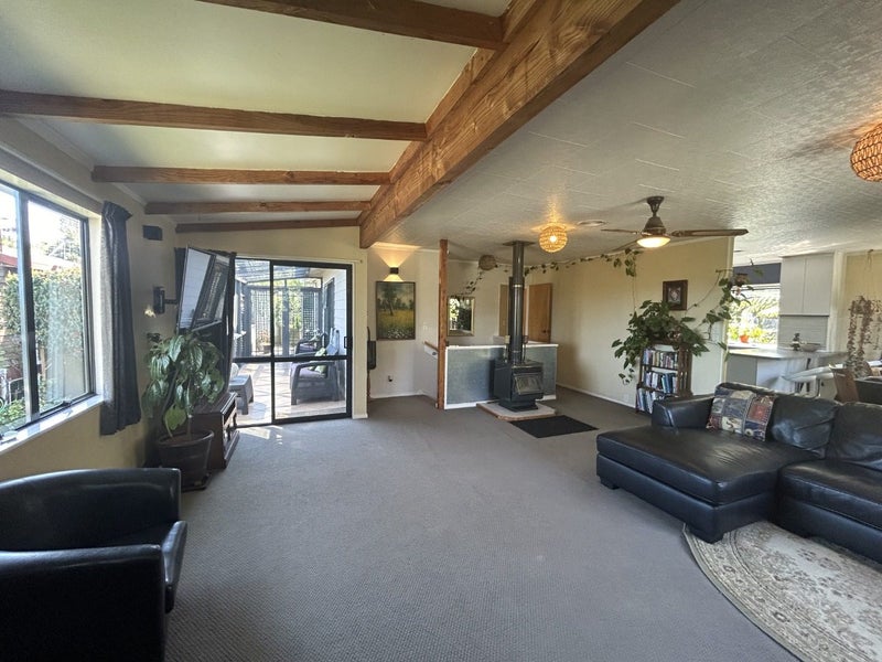 25 Werneth Street, Atawhai, Nelson - Carousel 2
