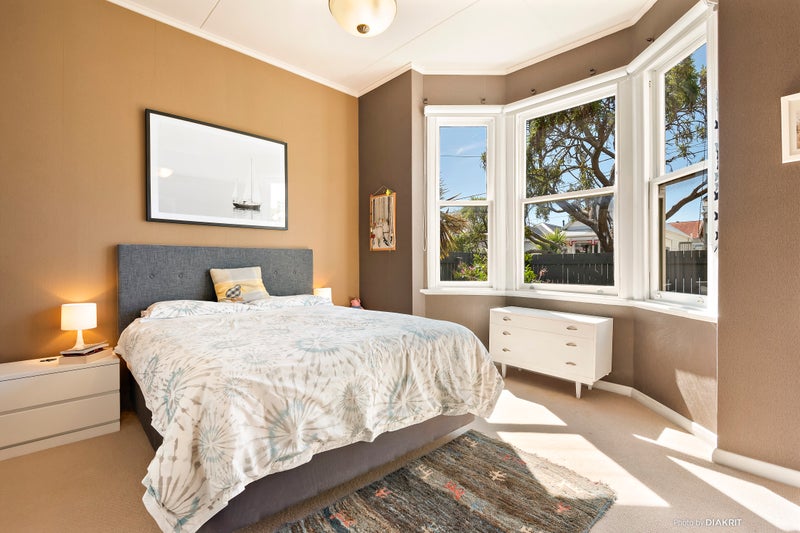 10 Milton Street, Berhampore, Wellington - Carousel 2