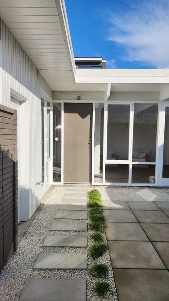 3/252 Hurstmere Road, Takapuna, Auckland - Carousel 1