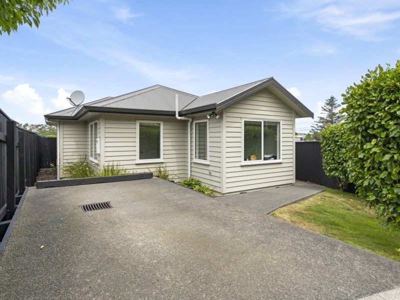 15 Monowai Road, Johnsonville, Wellington - Carousel 1