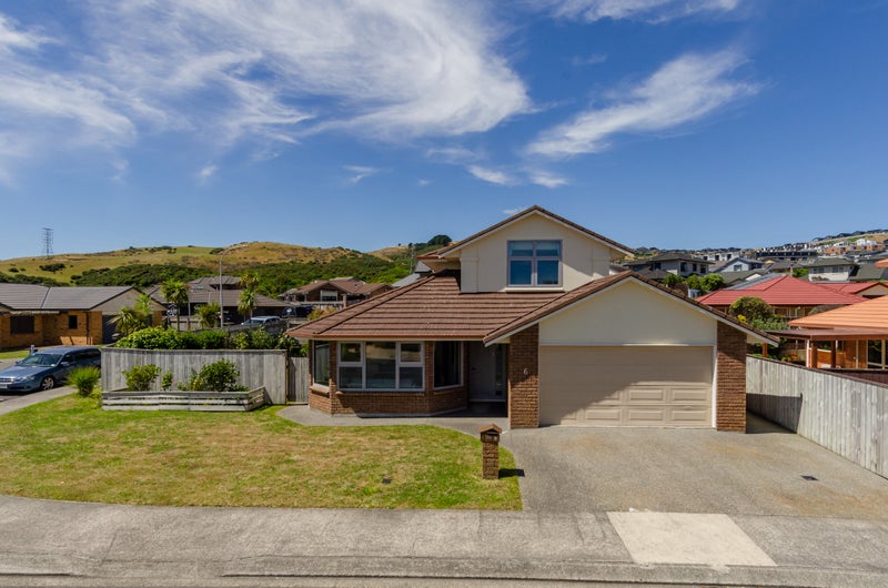 6 Black Pine Road, Woodridge, Wellington - Carousel 29