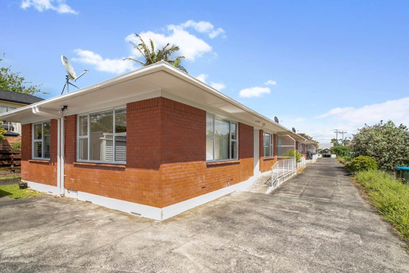 4/26 Kingsway Avenue, Sandringham, Auckland - Carousel 1