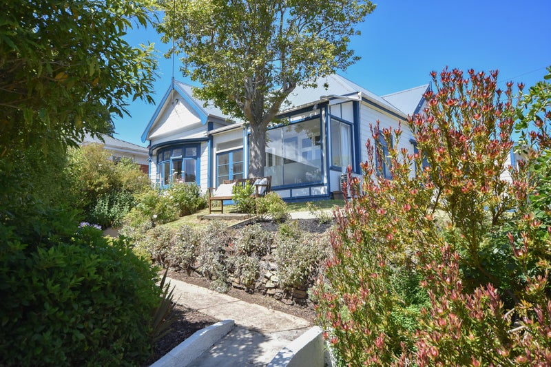 16 Sunbury Street, Andersons Bay, Dunedin - Carousel 1