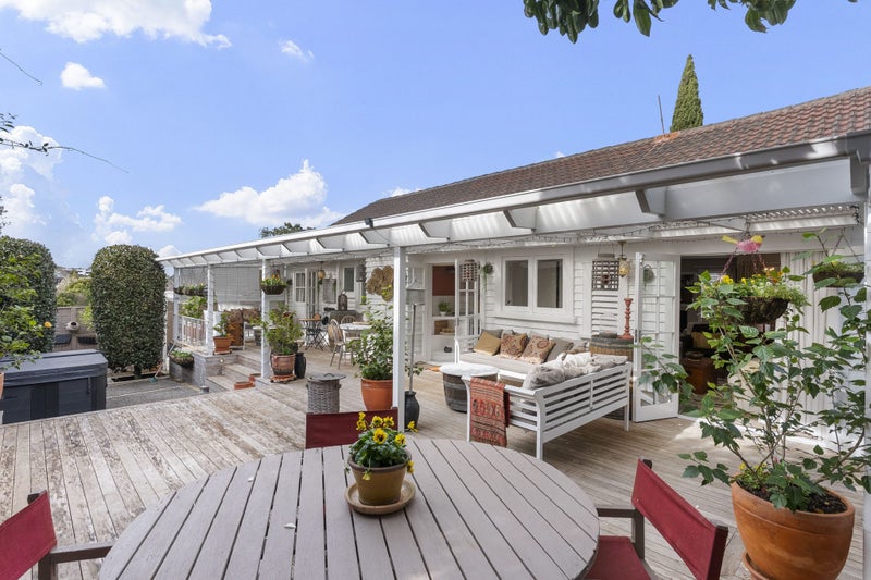 1/58 Polygon Road, St Heliers, Auckland - Carousel 1