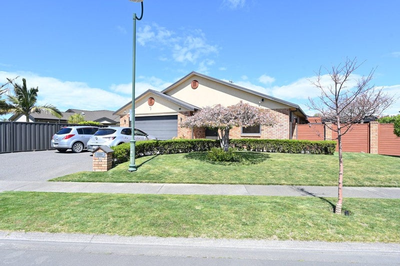 28 Merlot Drive, Greenmeadows, Napier - Carousel 1