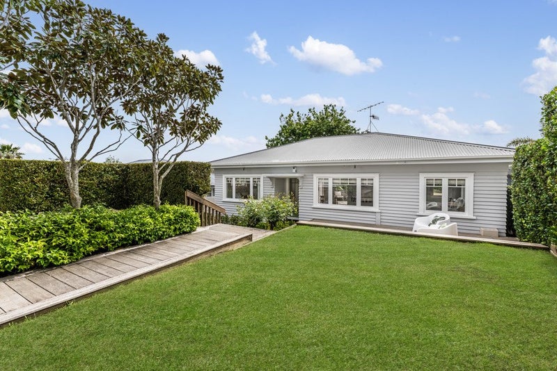 67A Koraha Street, Remuera, Auckland - Carousel 1