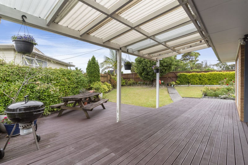 140 Colwill Road, Massey, Auckland - Carousel 2