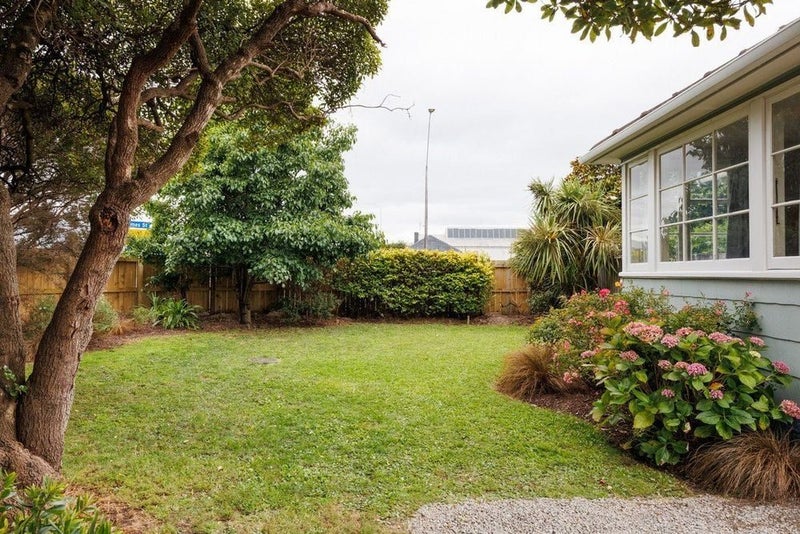 920 Tremaine Avenue, Roslyn, Palmerston North - Carousel 24