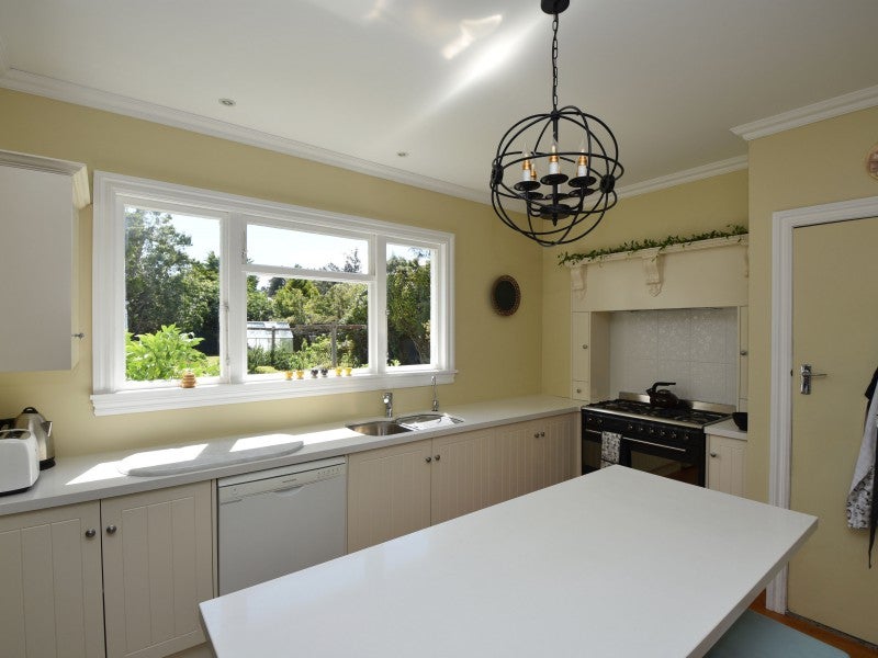 146 Leet Street, Invercargill - Carousel 2