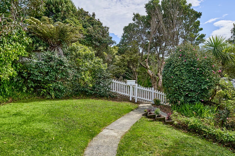 91 Beauchamp Street, Karori, Wellington - Carousel 2