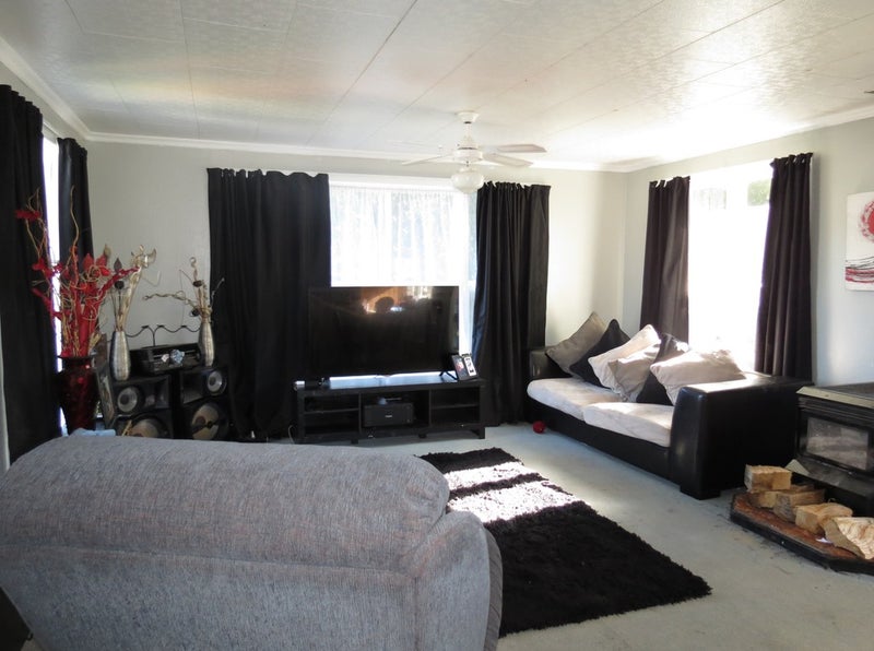 173 Paterson Street, Aramoho, Whanganui - Carousel 2