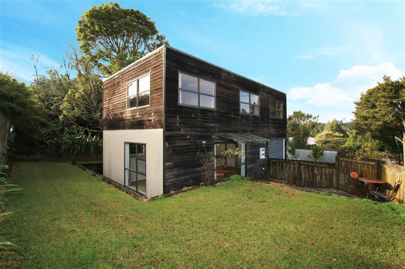 2/58 Park Road, Glenfield, Auckland - Carousel 1