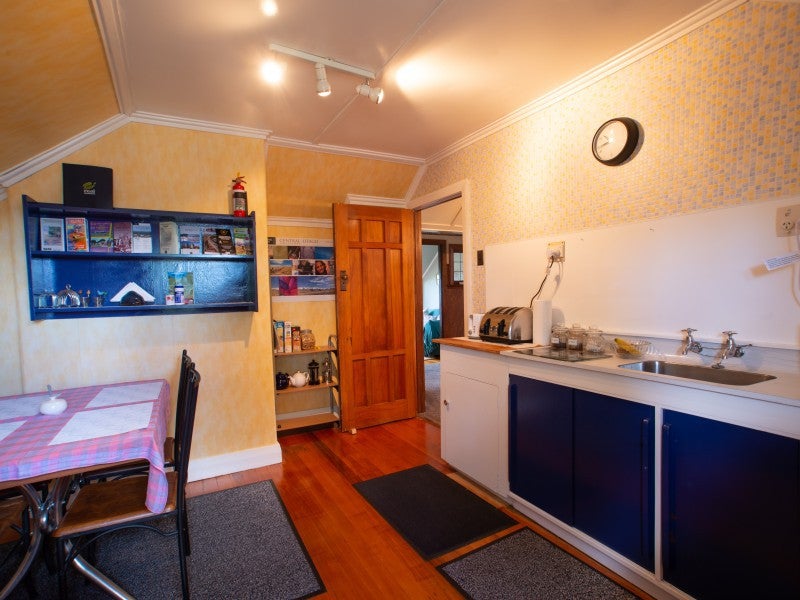 15 Wilson Street, Omakau, Omakau - Carousel 26