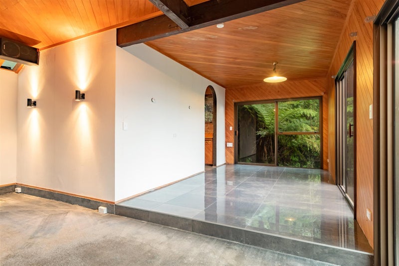 44 Viewmont Drive, Harbour View, Lower Hutt - Carousel 2