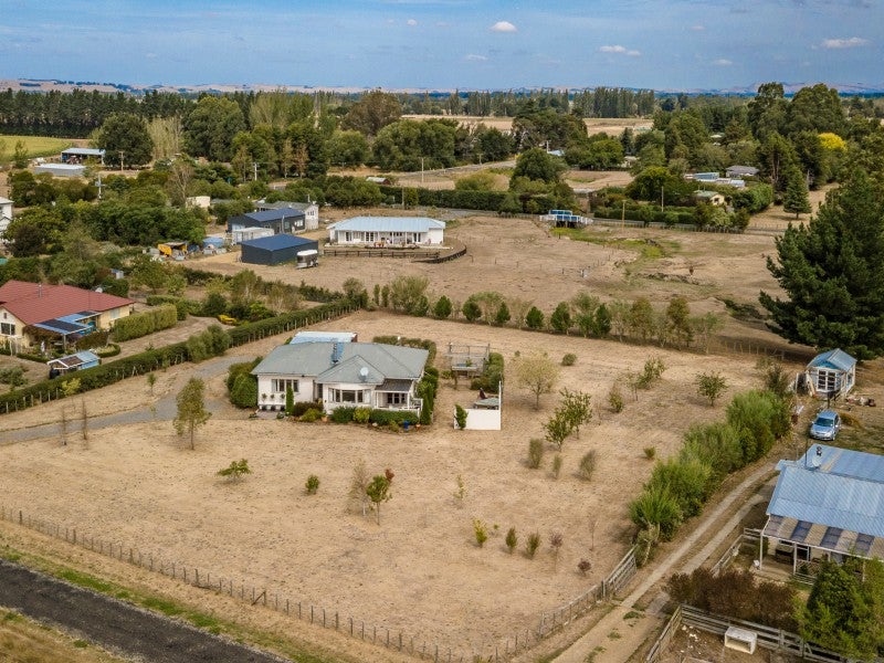 11 Buckland Street, Waipawa - Carousel 2
