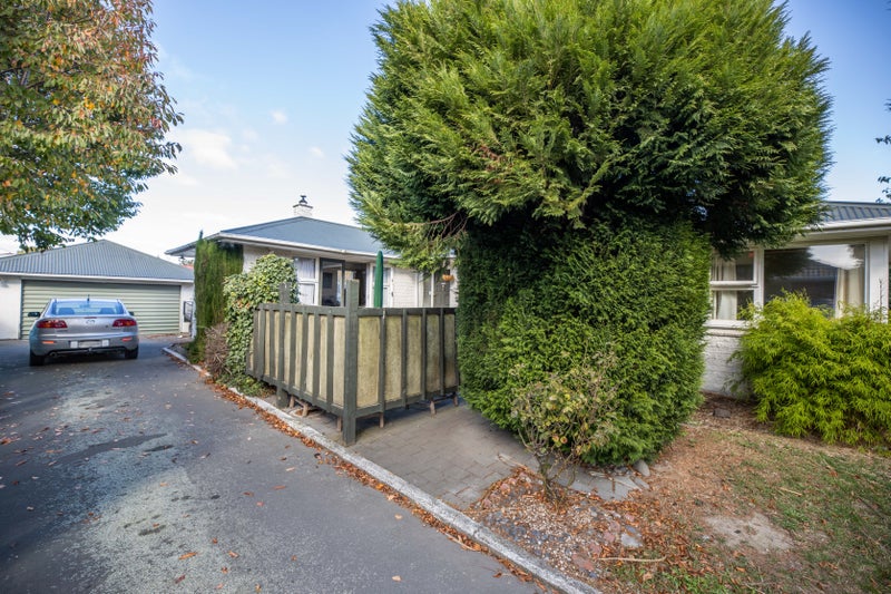 11 Masham Road, Broomfield, Christchurch - Carousel 2