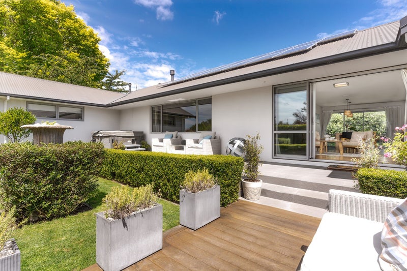 37 Arlington Street, Burnside, Christchurch - Carousel 1
